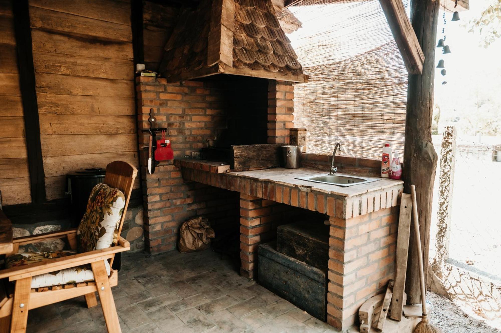 Вилла Magaze De Luxe Gradacac Экстерьер фото