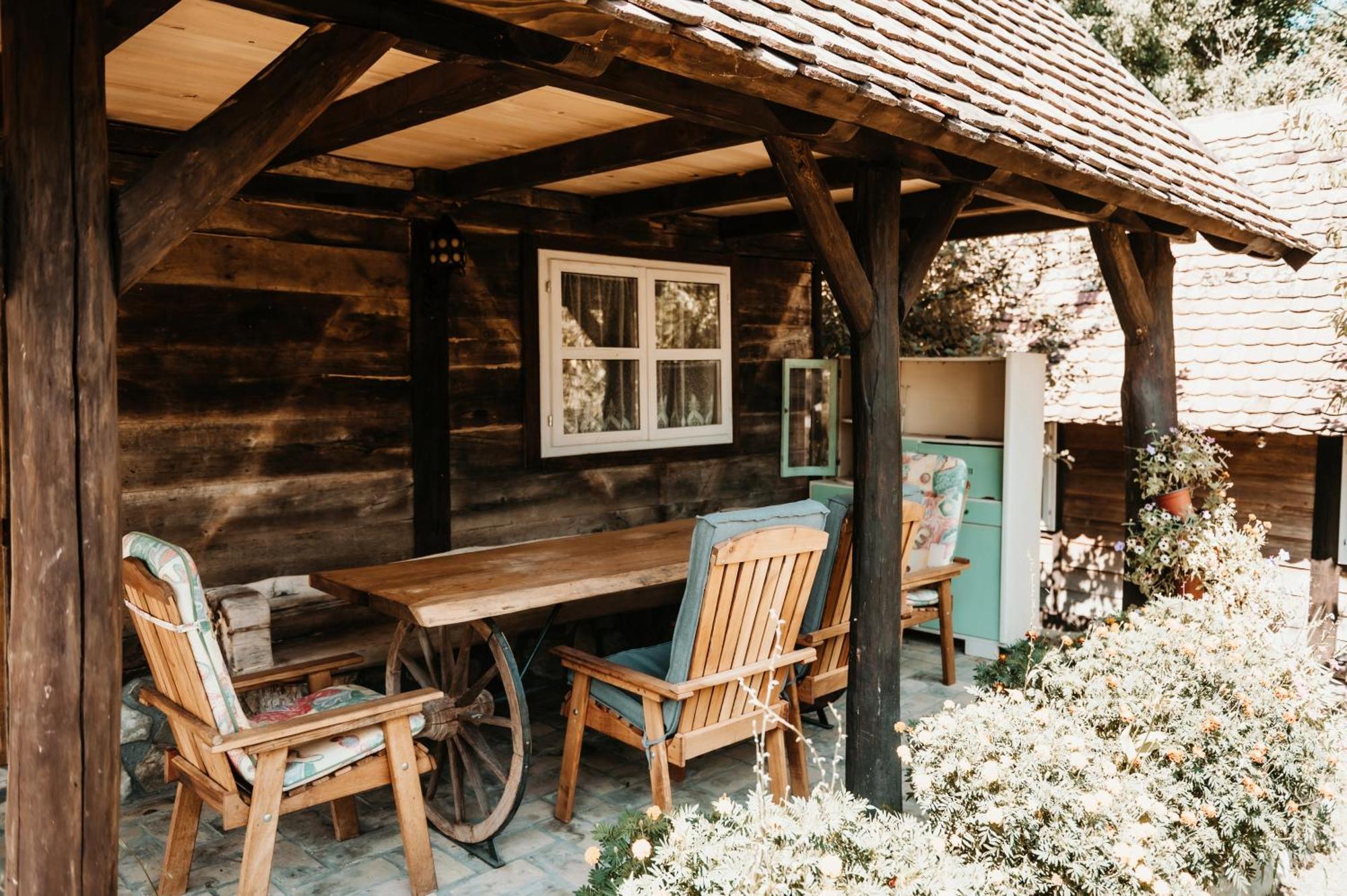 Вилла Magaze De Luxe Gradacac Экстерьер фото