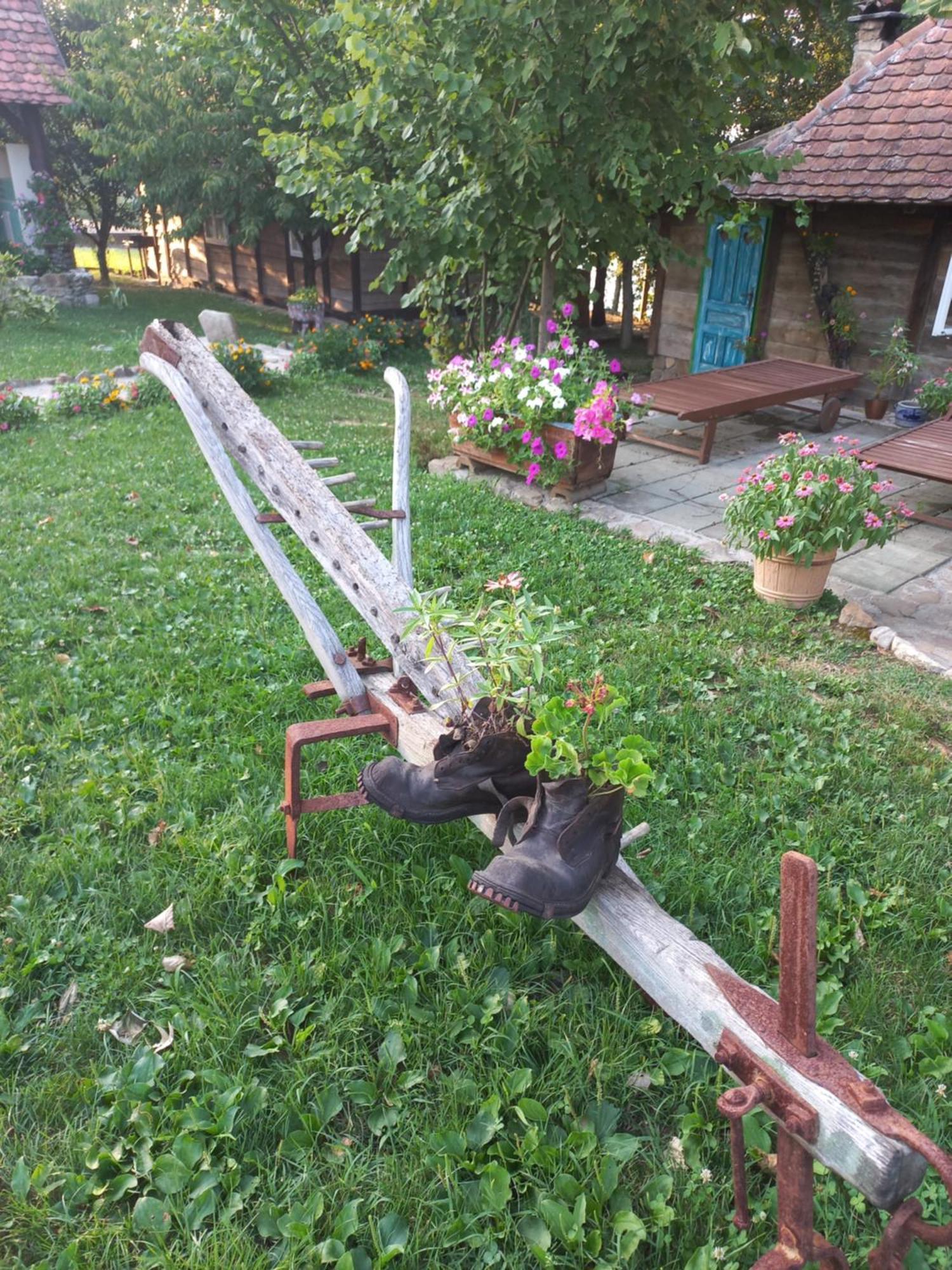 Вилла Magaze De Luxe Gradacac Экстерьер фото